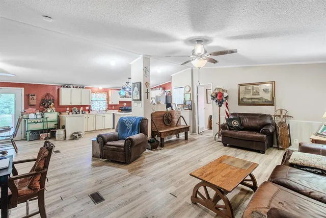 $248,999 | 4248 Rs County Road 1495, Emory, TX 75440