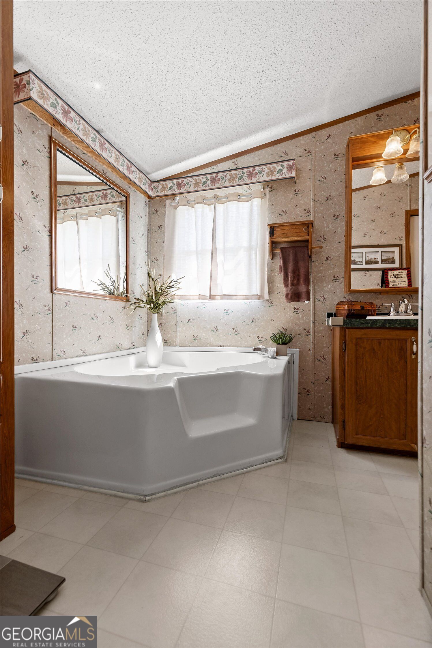 5652 Old Hunter Road Ooltewah, TN 37363 - Photo 13 of 82 Gallery Image 13