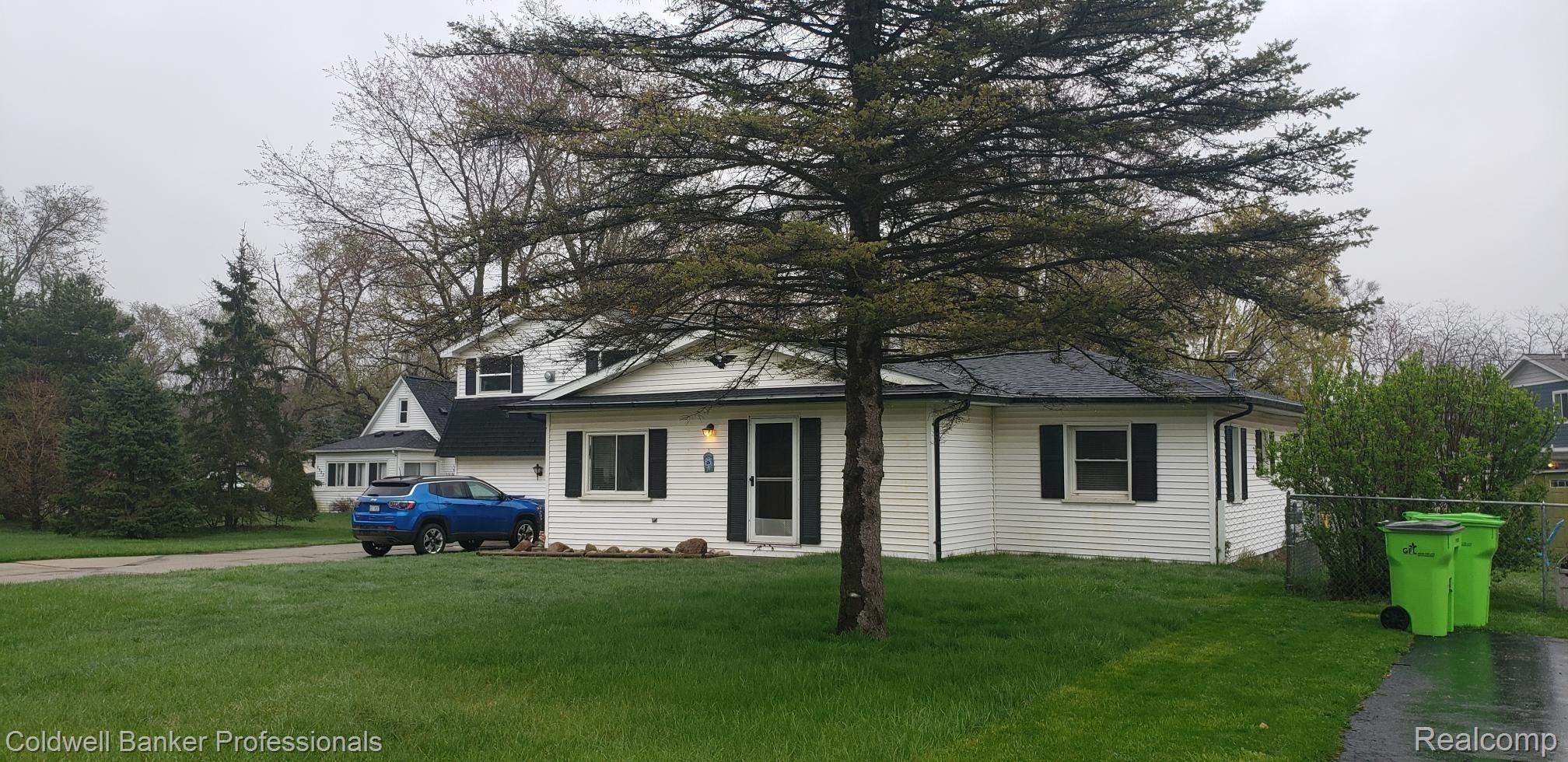 7908 Coyle Road Whitmore Lake, MI 48189 - Photo 43 of 49 20220503_173829.jpg
