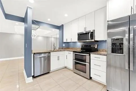 $2,500 | 1000 Winderley Place, Unit 5, Maitland, FL 32751