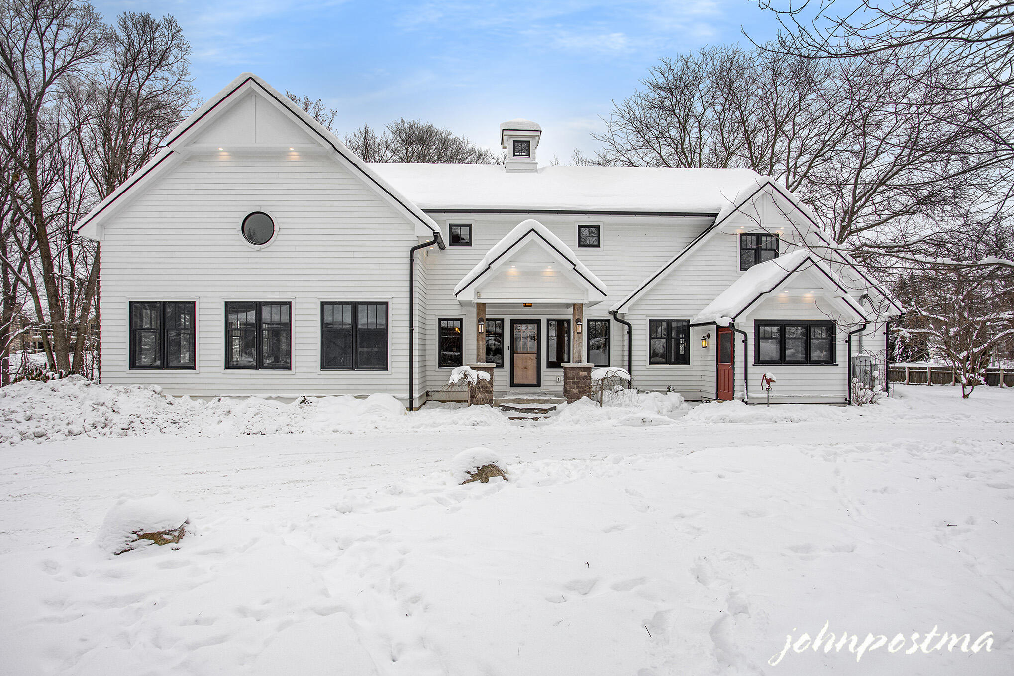 5663 Cascade Road Southeast Grand Rapids, MI 49546 - Photo 3 of 60 _MG_3987