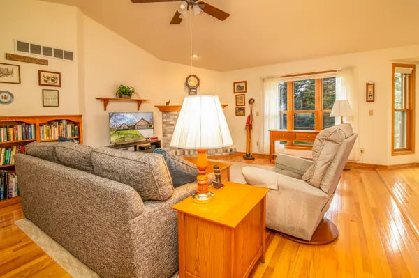 $409,500 | 1236 North Water Street, Watertown, WI 53098