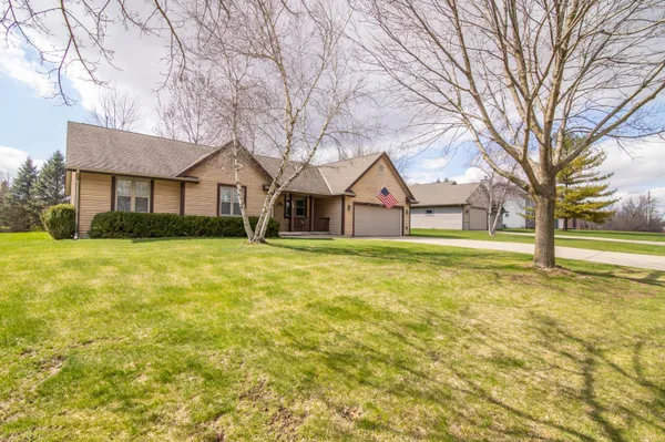 $409,500 | 1236 North Water Street, Watertown, WI 53098