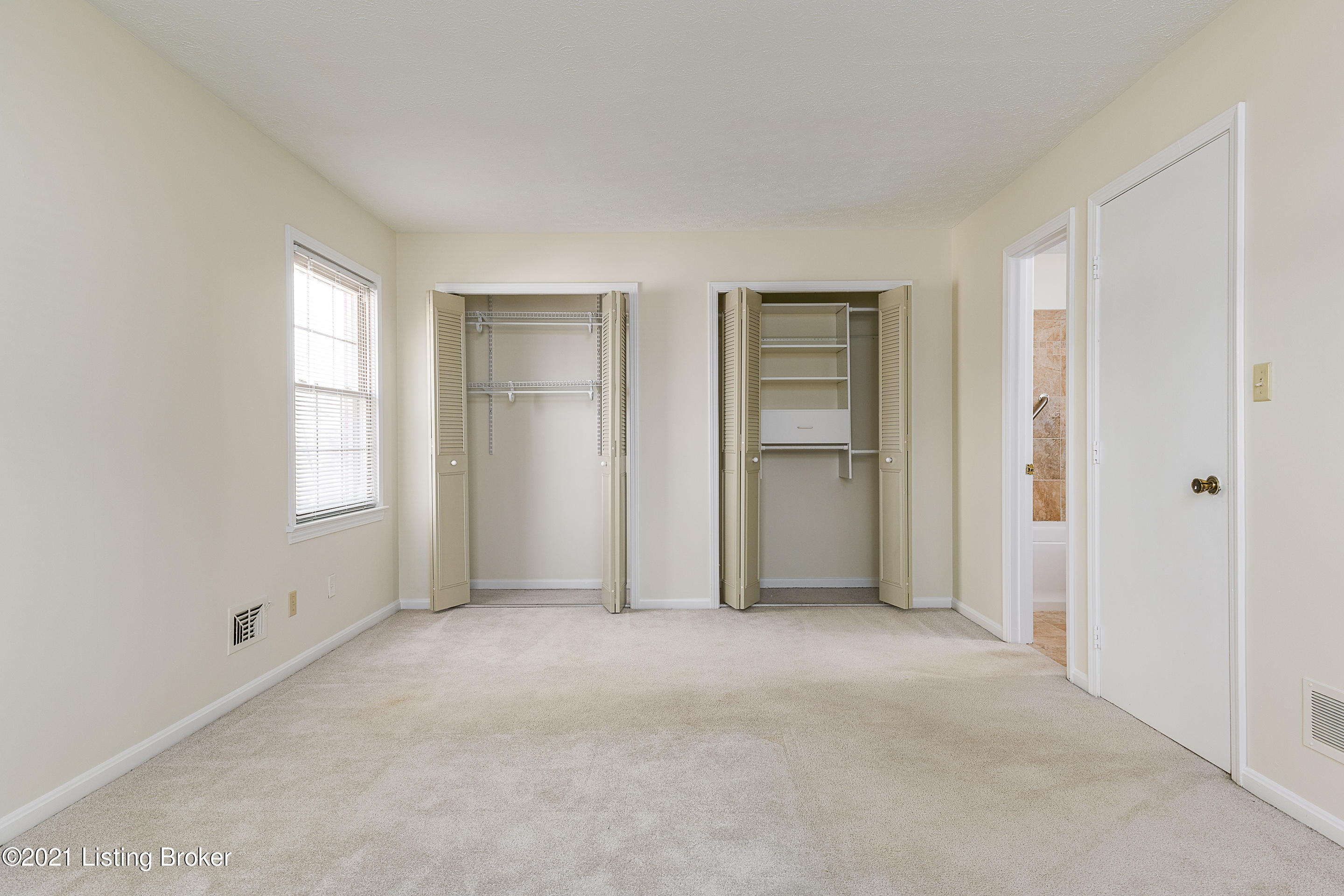10611 St Rene Road Louisville, KY 40299 - Photo 13 of 42 Primary bedroom