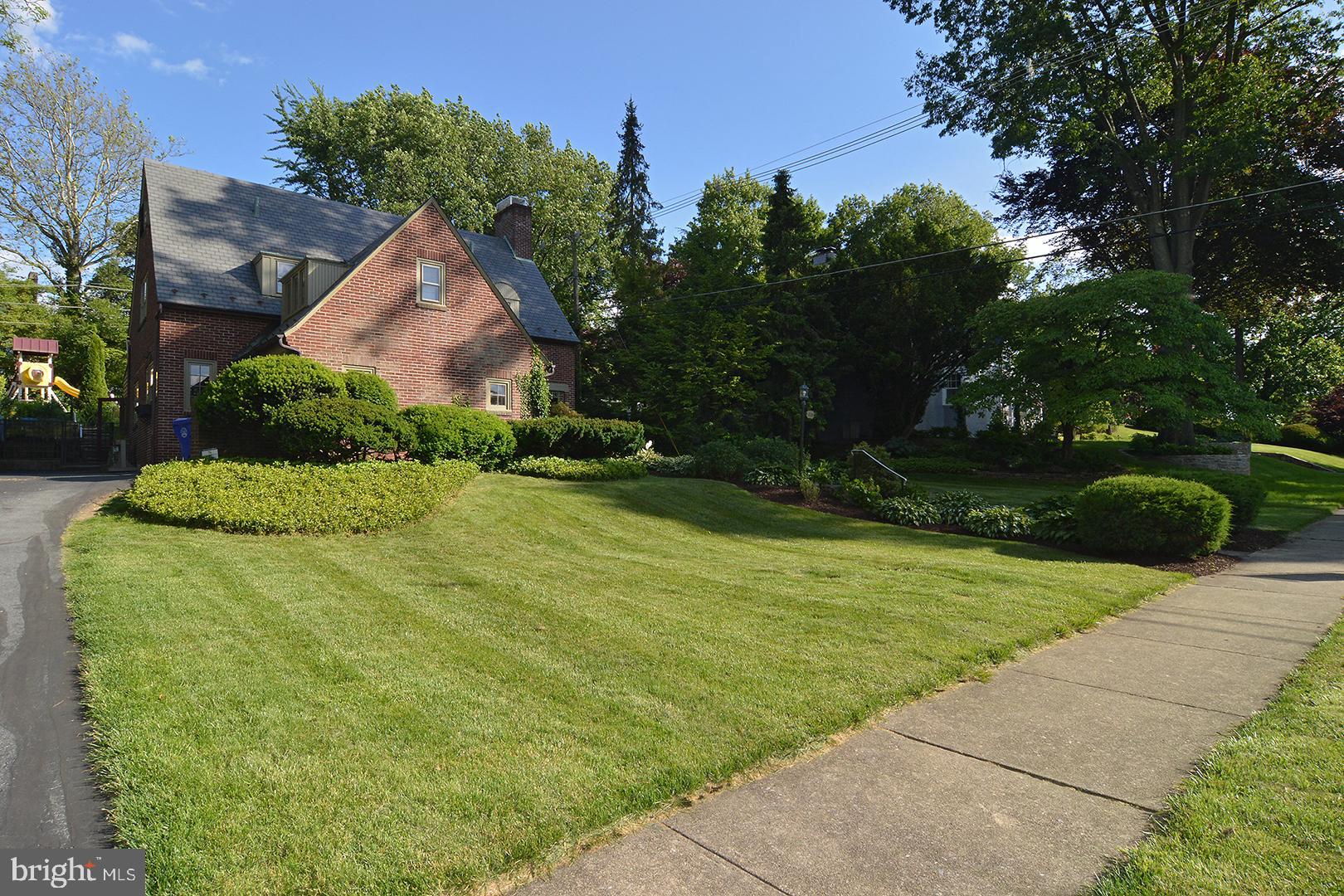 1418 Rose Virginia Road Reading, PA 19611 - Photo 4 of 51 Gallery Image 4