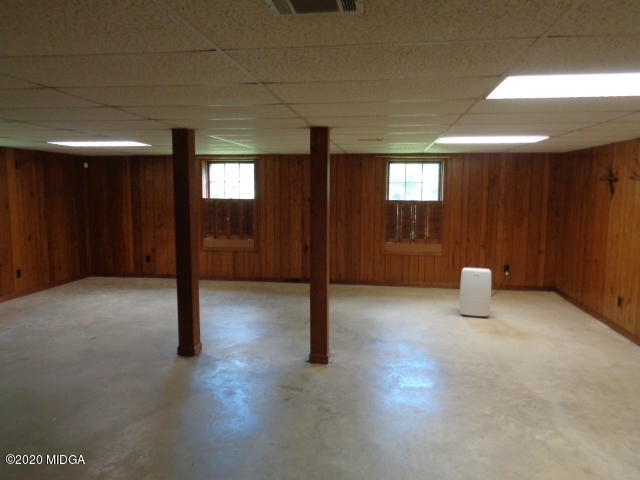 5539 Bankston Lake Road Macon, GA 31216 - Photo 26 of 29 a view of a livingroom with furniture and window