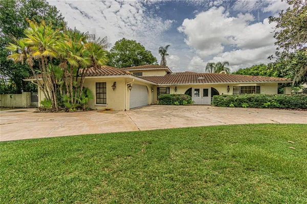 $1,649,000 | 18129 Crawley Road, Unit 1, Odessa, FL 33556