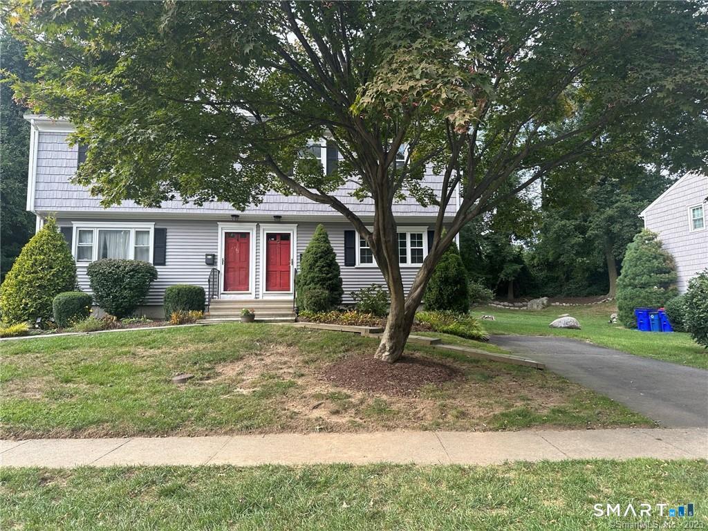 112 Rodgers Road, Unit 112 Fairfield, CT 06824 - Photo 1 of 22 Gallery Image 1