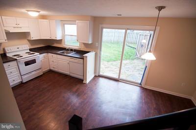 528 Riggs Court Frederick, MD 21703 - Photo 8 of 22 Kitchen