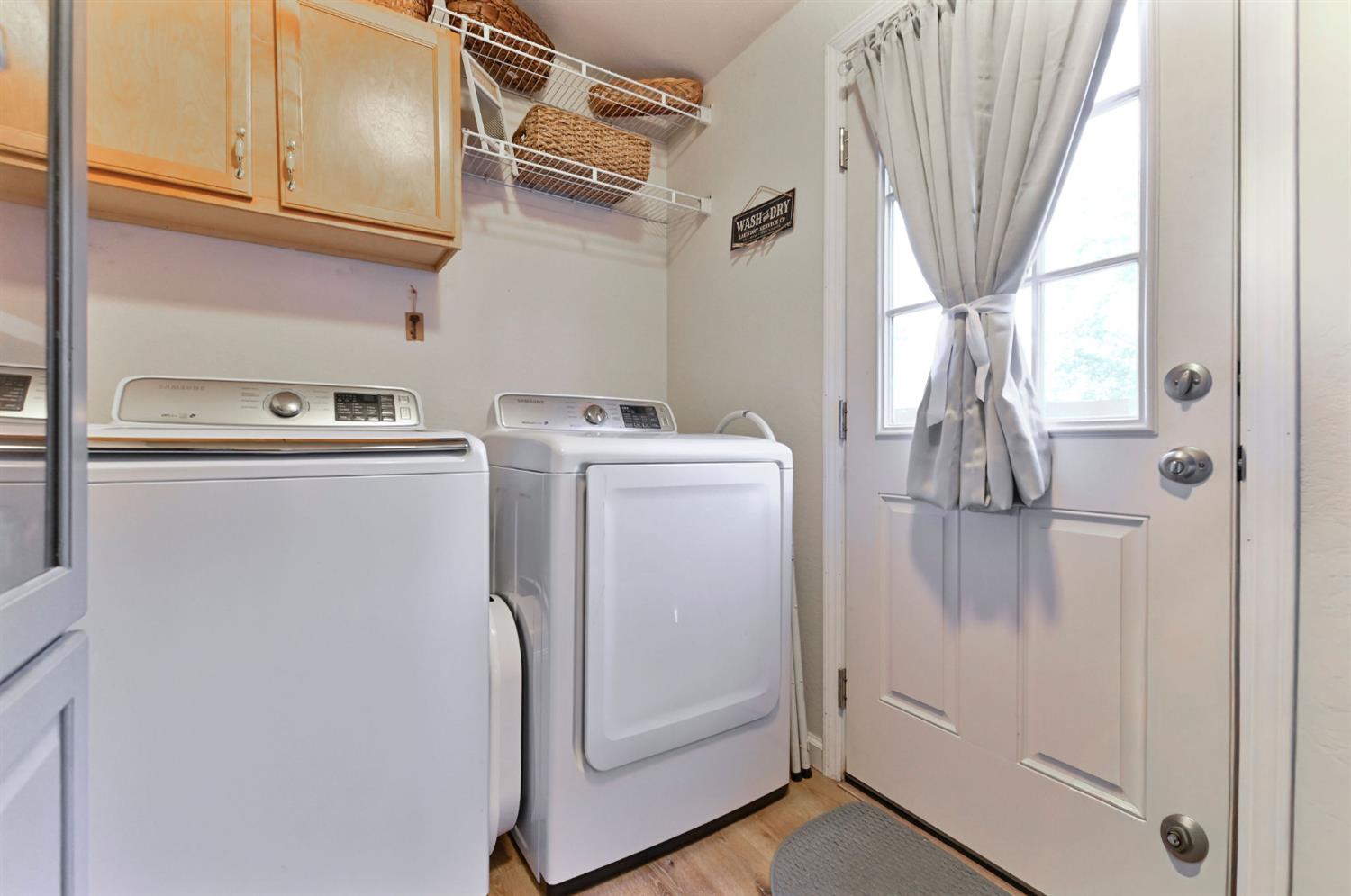 1400 West Marlette Street, Unit 2 Ione, CA 95640 - Photo 18 of 79 a utility room with dryer and washer