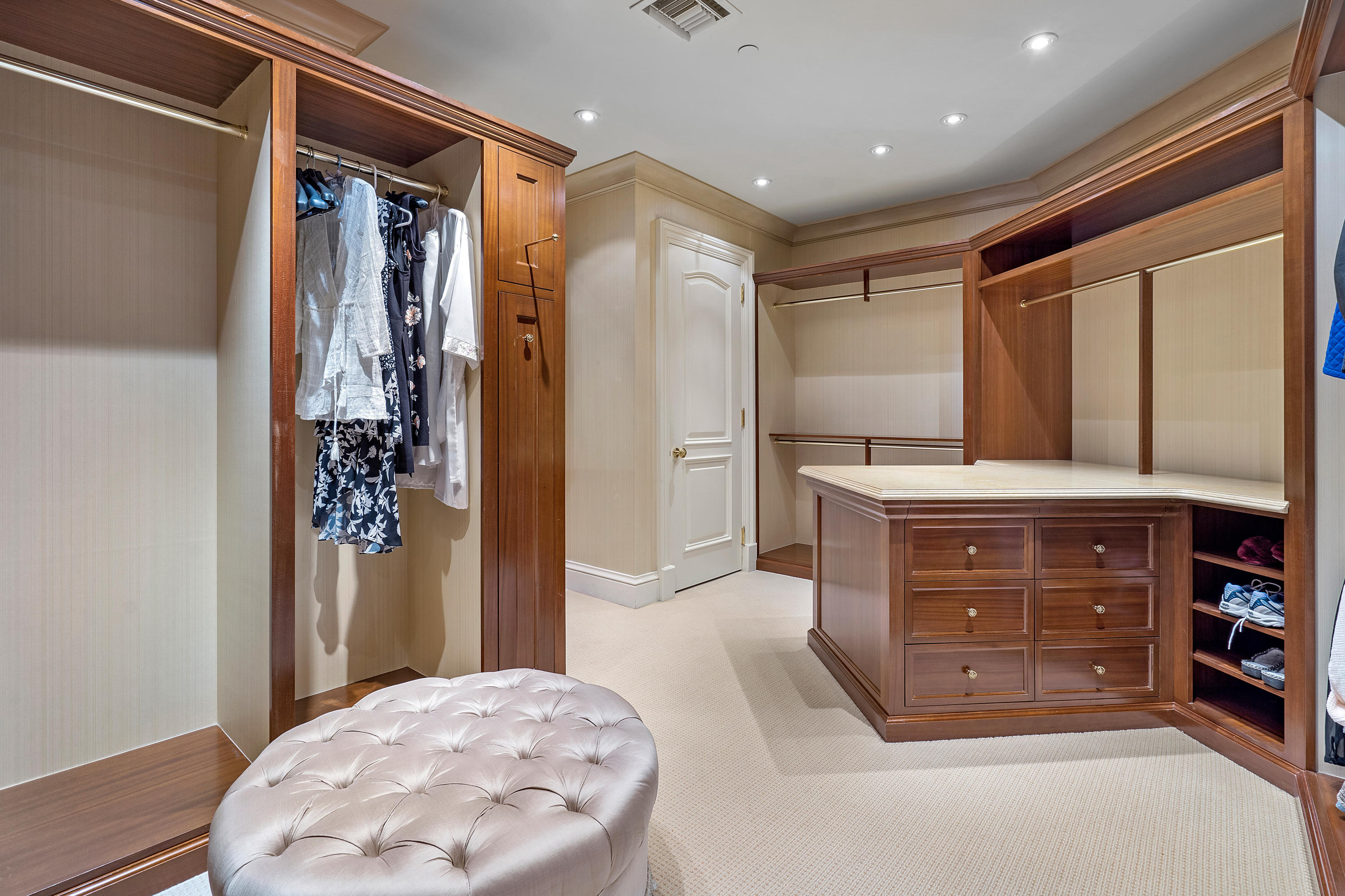 751 Northeast 40th Road Boca Raton, FL 33431 - Photo 80 of 111 Owner's closet