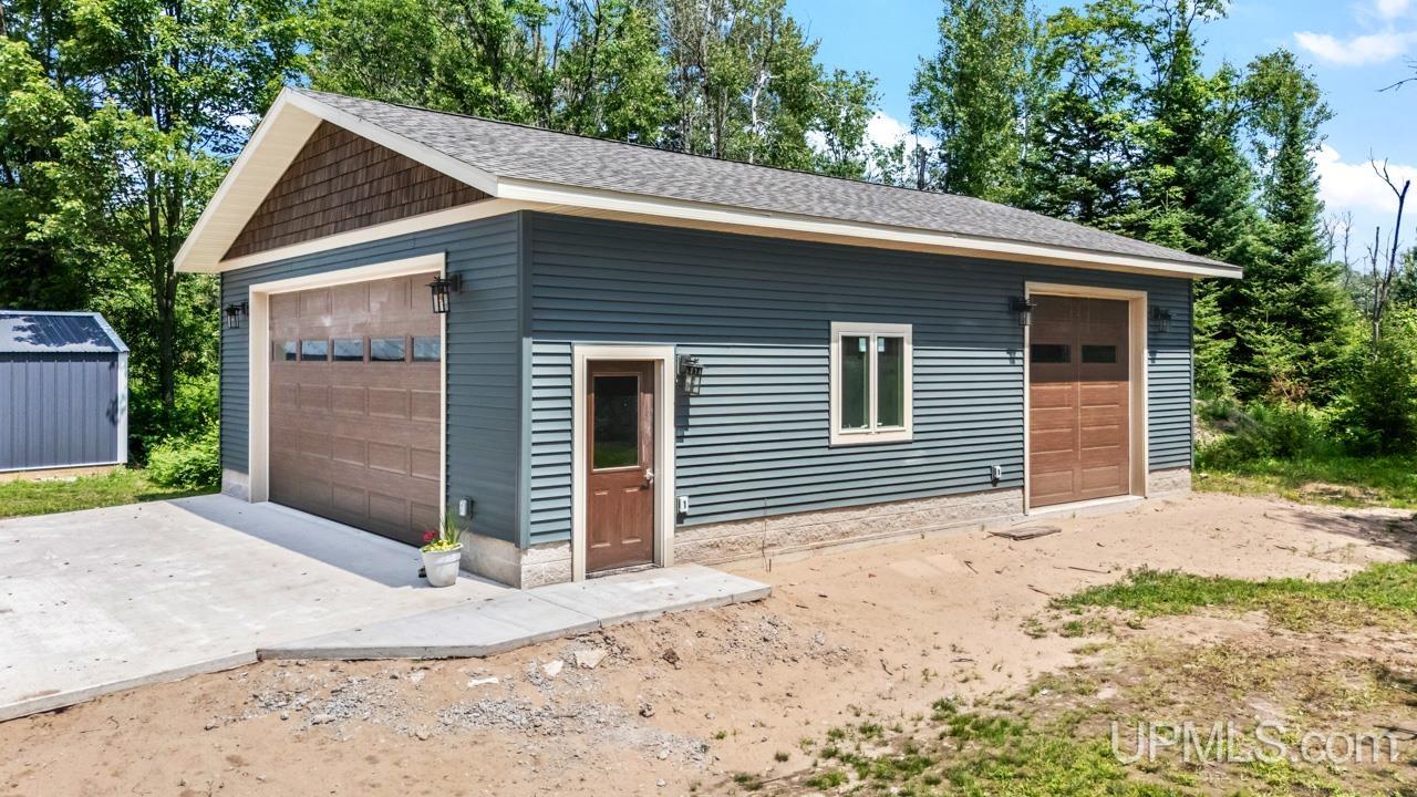 5935 Brampton 27.5 Road Gladstone, MI 49837 - Photo 29 of 45