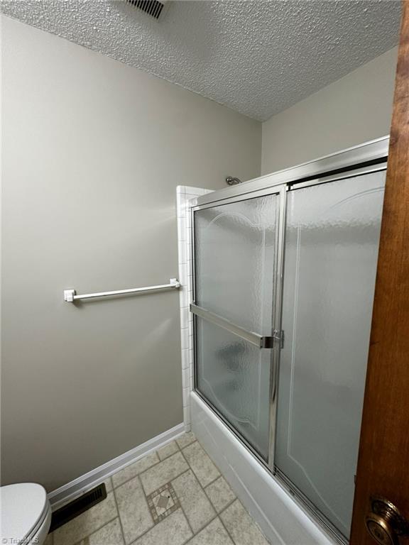 3724 Frazier Road Greensboro, NC 27407 - Photo 21 of 26 Hall Bath