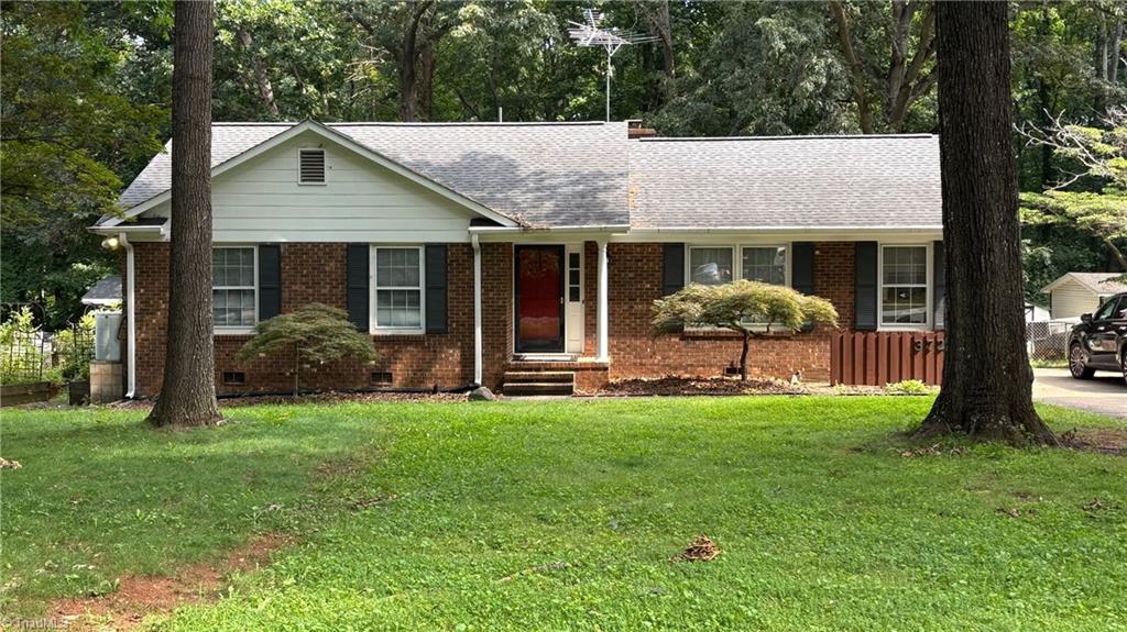 3724 Frazier Road Greensboro, NC 27407 - Photo 3 of 26 Gallery Image 3
