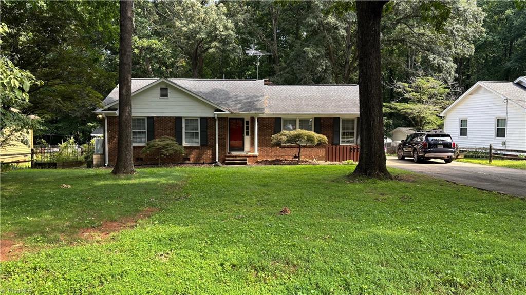 3724 Frazier Road Greensboro, NC 27407 - Photo 4 of 26 Gallery Image 4
