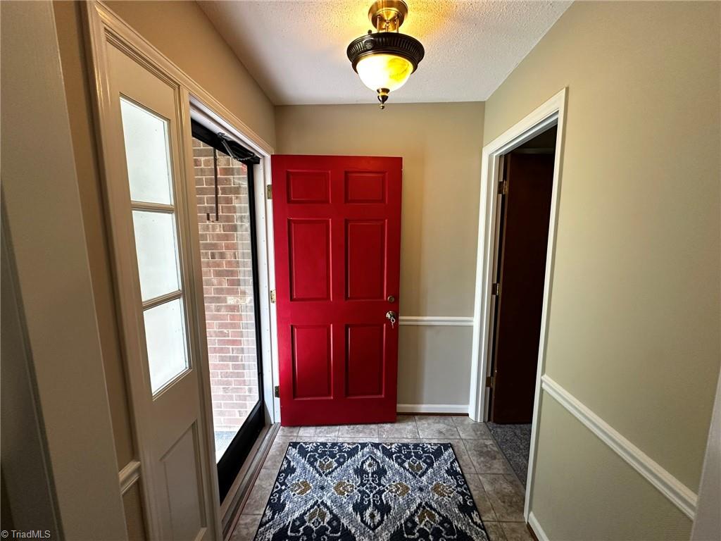 3724 Frazier Road Greensboro, NC 27407 - Photo 5 of 26 Gallery Image 5