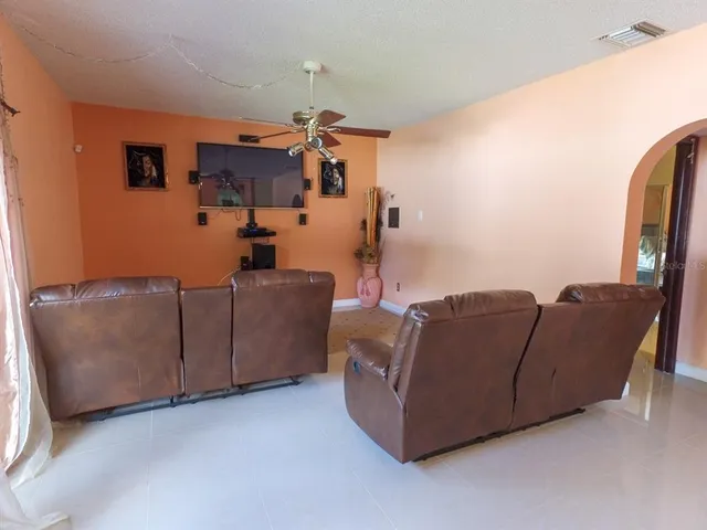 $580,000 | 4902 Five Acre Road, Plant City, FL 33565