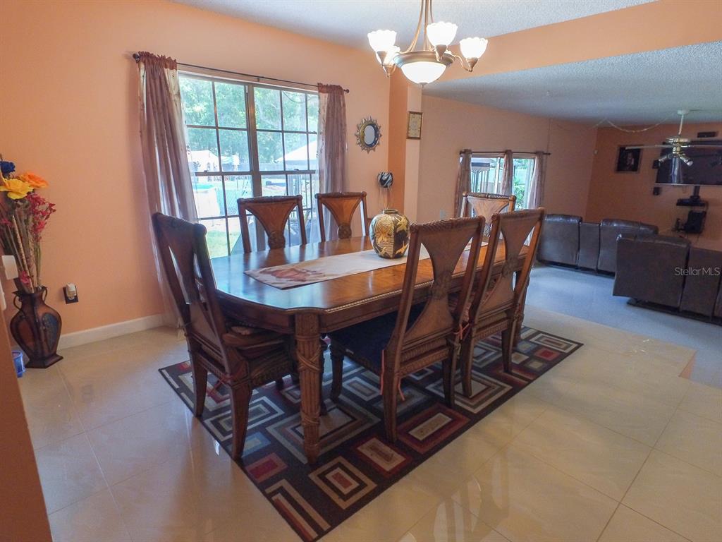 4902 Five Acre Road Plant City, FL 33565 - Photo 15 of 39