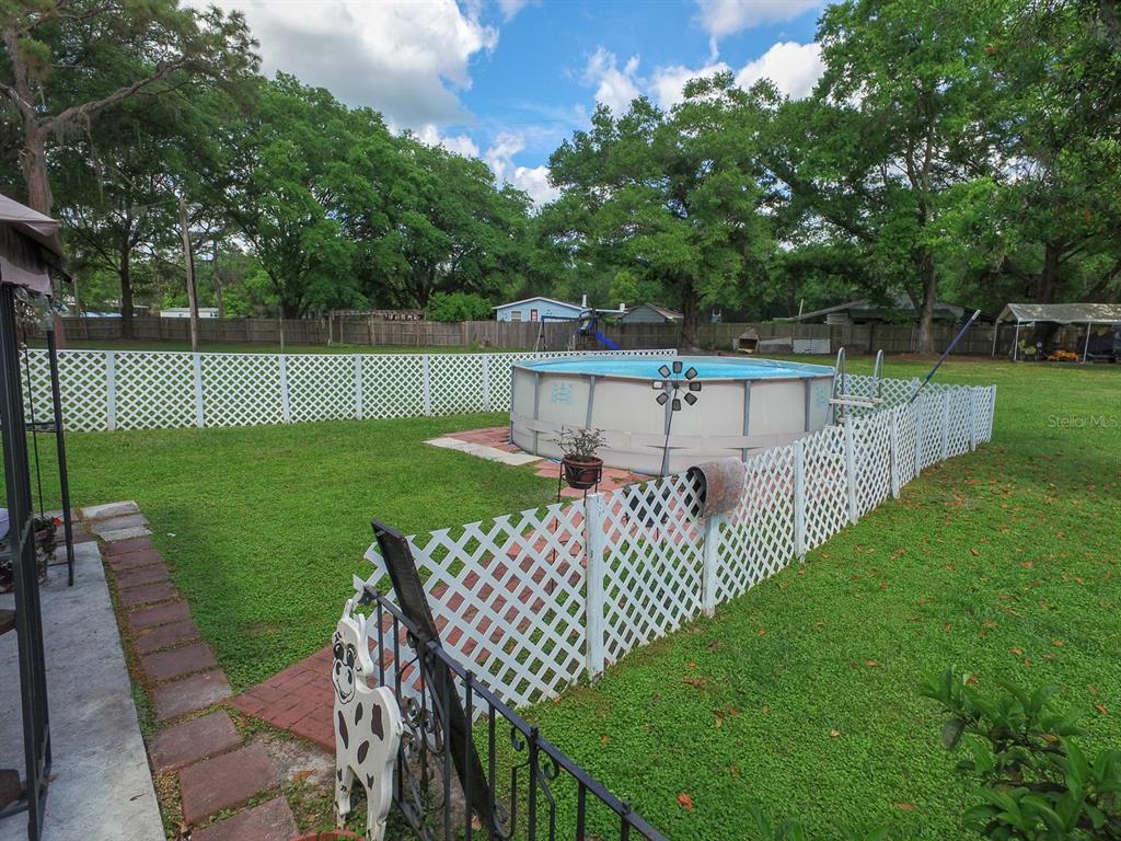 4902 Five Acre Road Plant City, FL 33565 - Photo 37 of 39