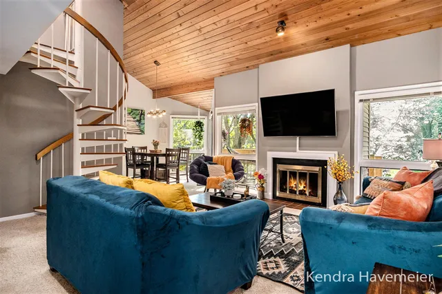 $280,000 | 1270 Hillburn Avenue Northwest, Grand Rapids, MI 49504