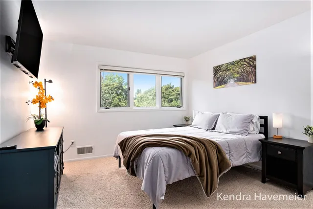 $280,000 | 1270 Hillburn Avenue Northwest, Grand Rapids, MI 49504