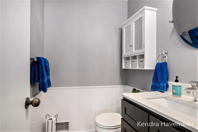 $280,000 | 1270 Hillburn Avenue Northwest, Grand Rapids, MI 49504