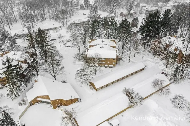 $280,000 | 1270 Hillburn Avenue Northwest, Grand Rapids, MI 49504