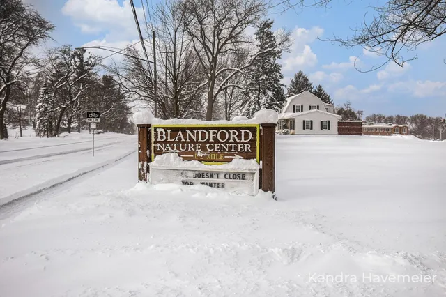 $280,000 | 1270 Hillburn Avenue Northwest, Grand Rapids, MI 49504