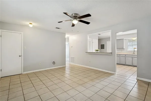 $1,300 | 222 East St Mary Drive, Covington, LA 70433