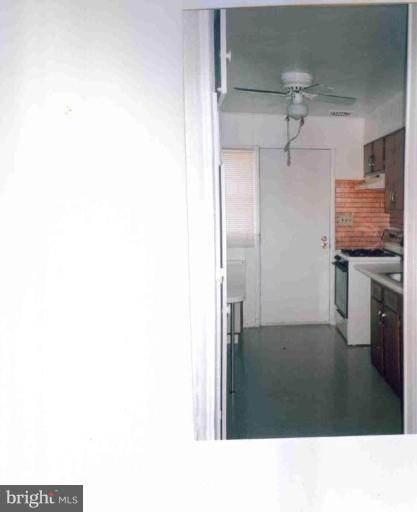 4223 Fallstaff Road Baltimore, MD 21215 - Photo 2 of 4 Kitchen
