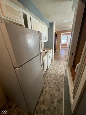 $795 | 918 North Kealing Avenue, Indianapolis, IN 46201