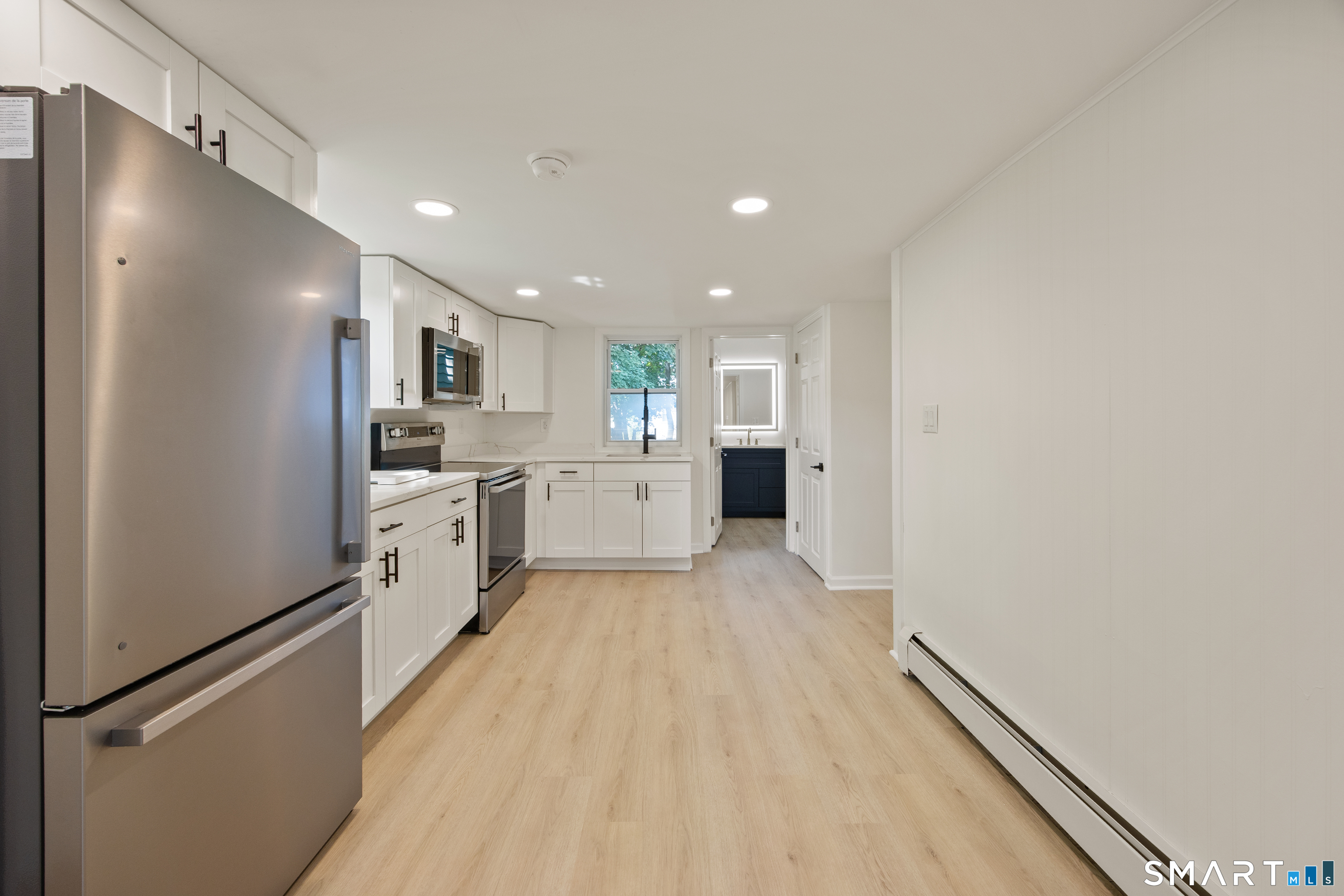 73 Springdale Avenue Meriden, CT 06451 - Photo 12 of 27