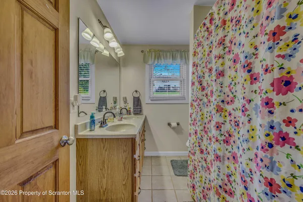 $399,000 | 514 Shady Lane Road, Clarks Summit, PA 18411