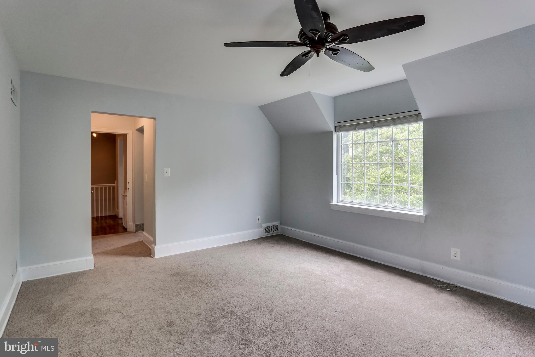 3441 North Glebe Road Arlington, VA 22207 - Photo 19 of 41 Master Bedroom