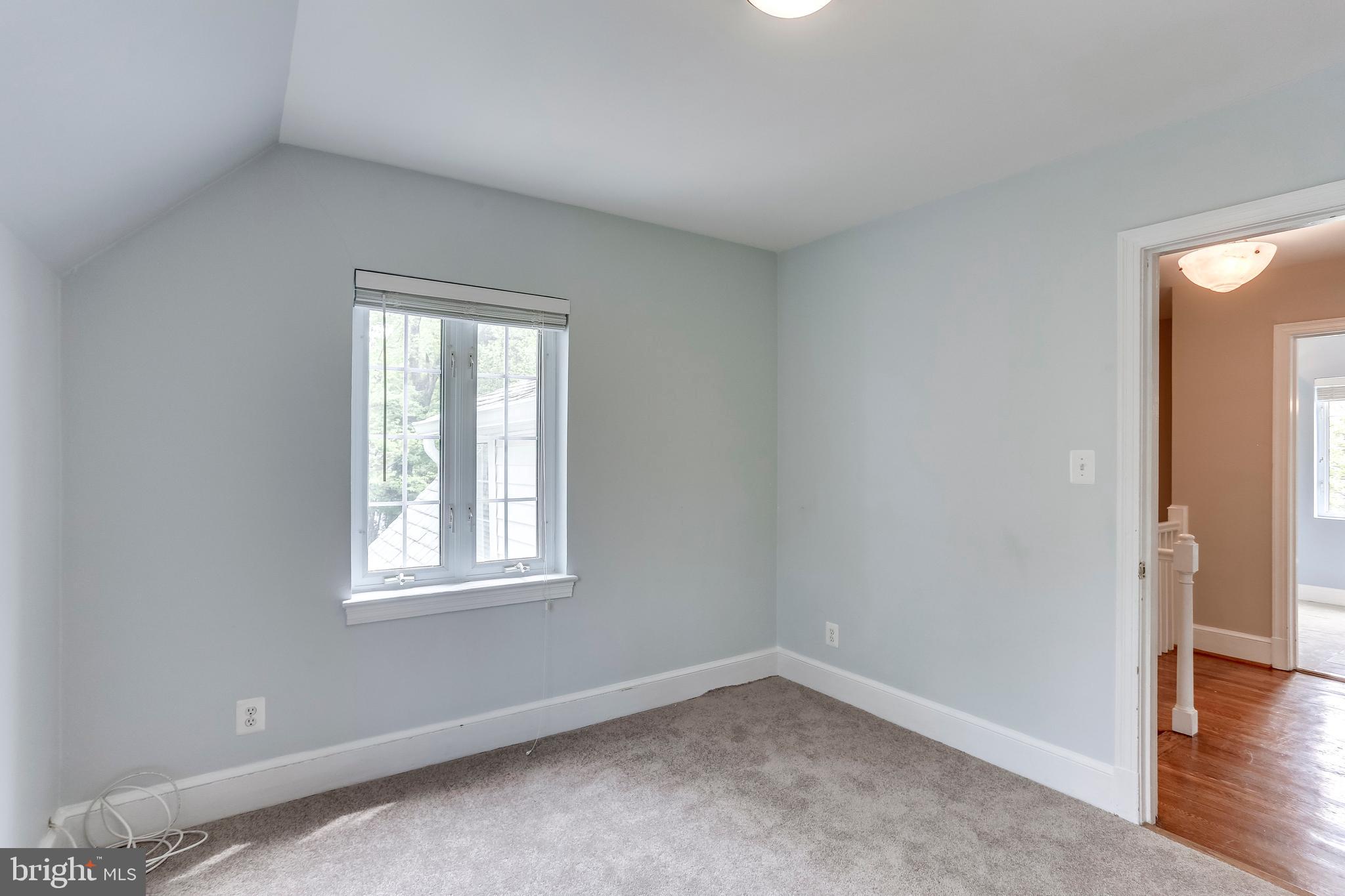 3441 North Glebe Road Arlington, VA 22207 - Photo 25 of 41 Bedroom 3