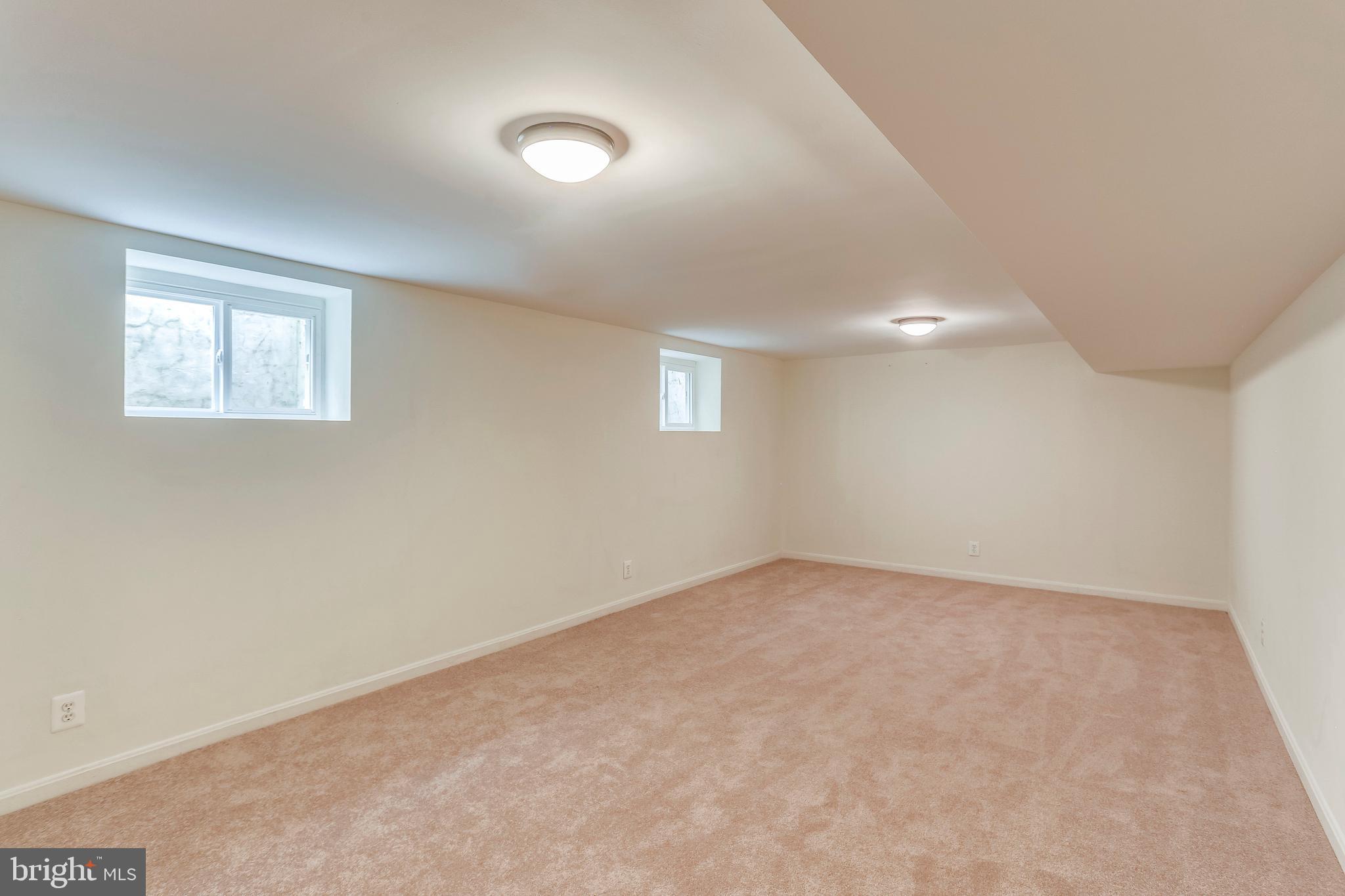 3441 North Glebe Road Arlington, VA 22207 - Photo 31 of 41 Rec Room