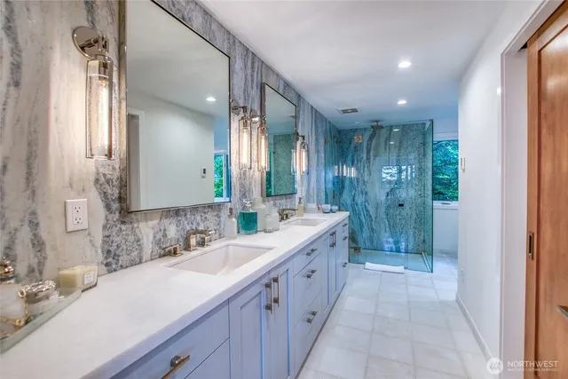 $4,950,000 | 202 Avilion Place, Orcas Island, WA 98279