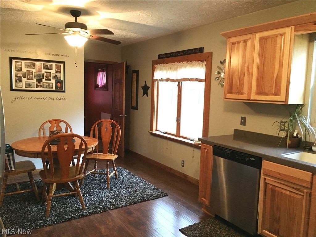 56082 Cash Ridge Road Shadyside, OH 43947 - Photo 7 of 28