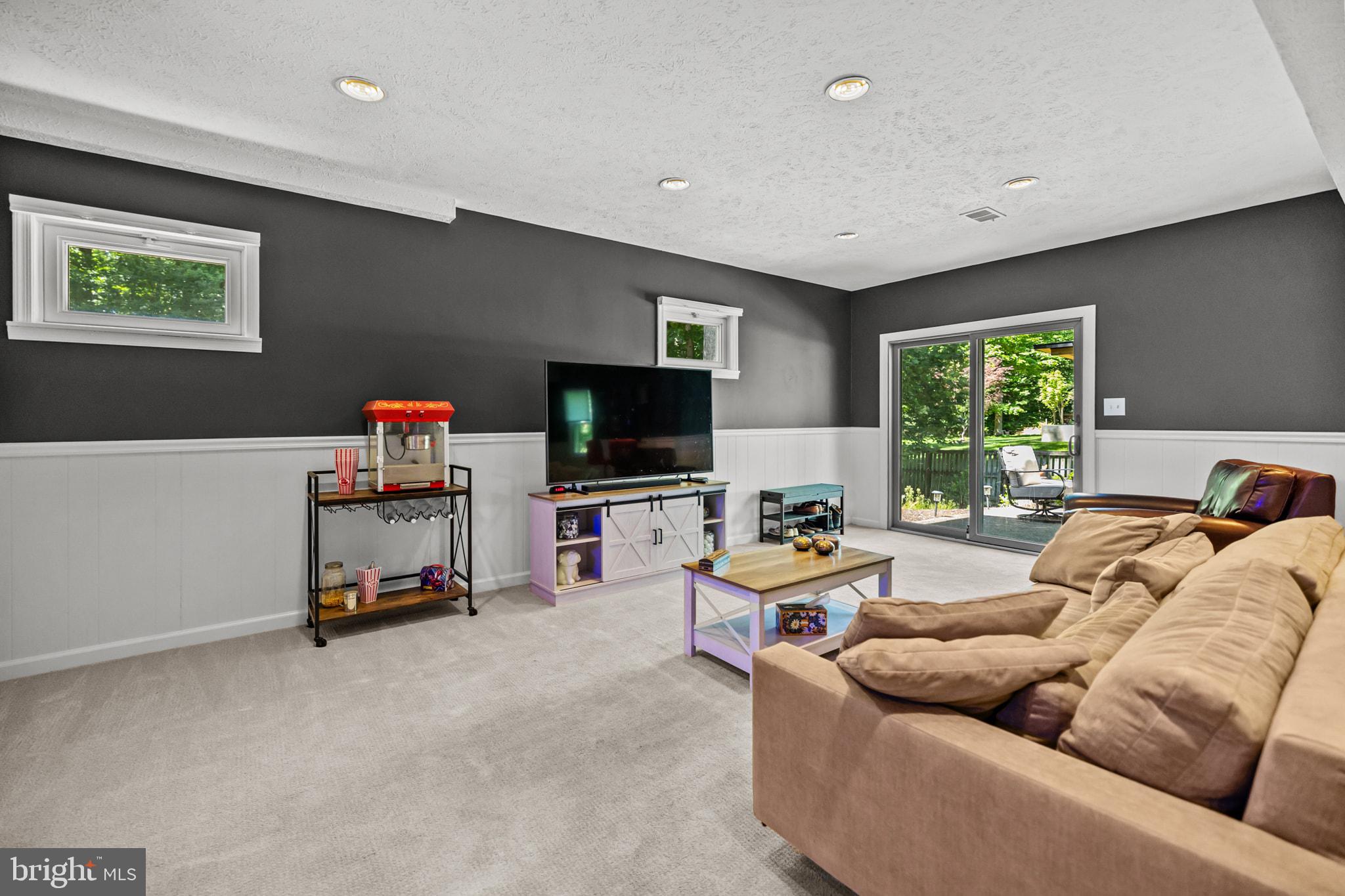 12007 Turf Lane Reston, VA 20191 - Photo 48 of 69