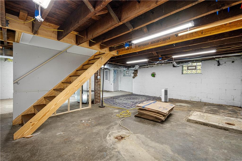 1191 Reno St Extension Rochester, PA 15074 - Photo 29 of 47 Unfinished basement