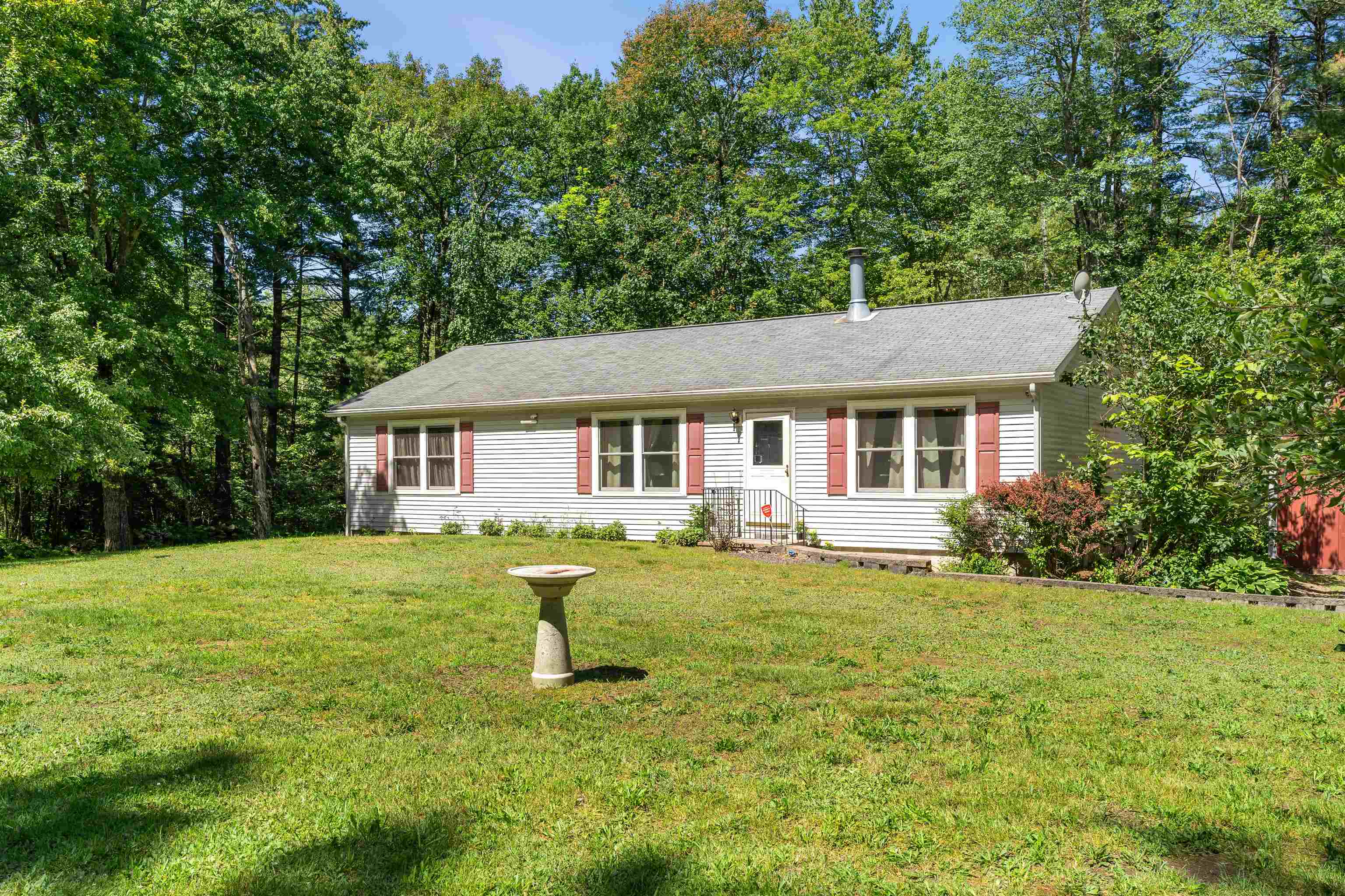 21 Clark Road Londonderry, NH 03053 - Photo 26 of 29 Gallery Image 26