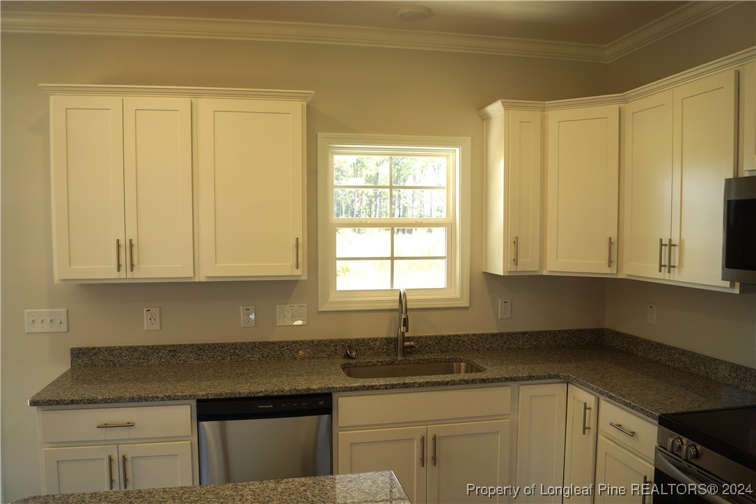 45 Knotts Berry Road Bunnlevel, NC 28323 - Photo 11 of 33