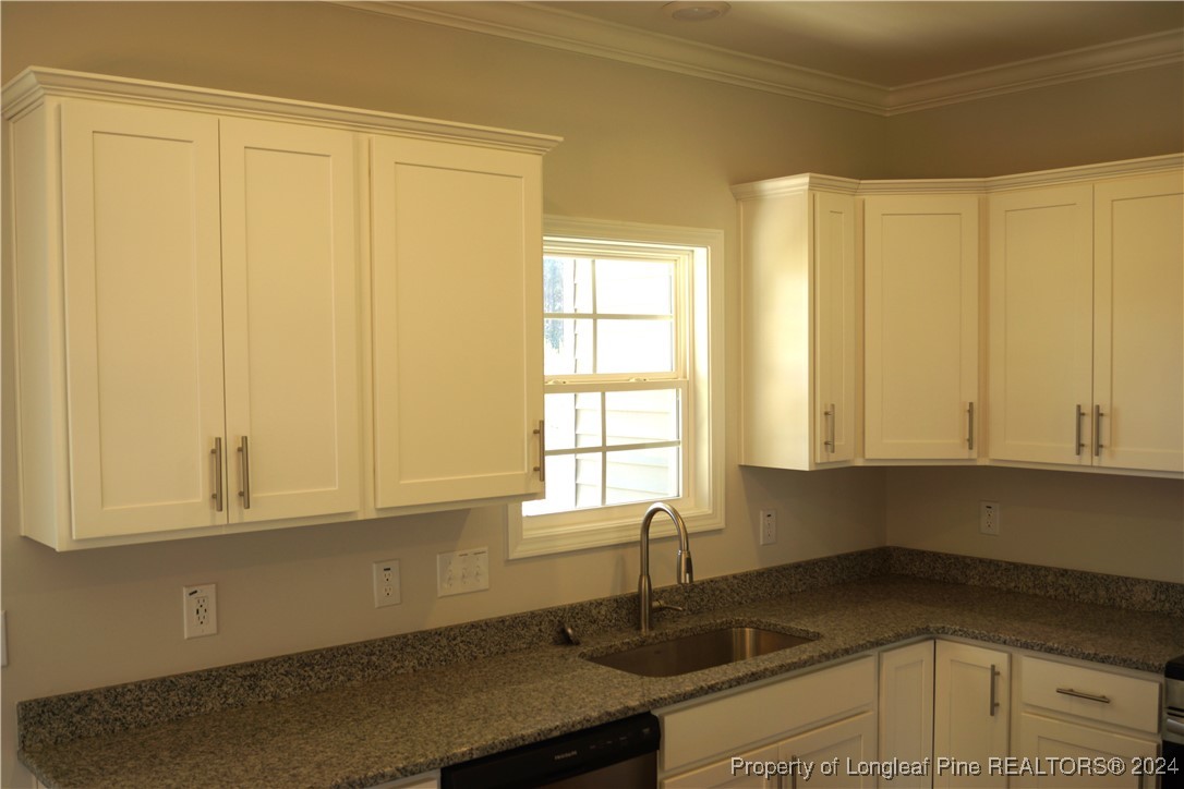 45 Knotts Berry Road Bunnlevel, NC 28323 - Photo 7 of 33