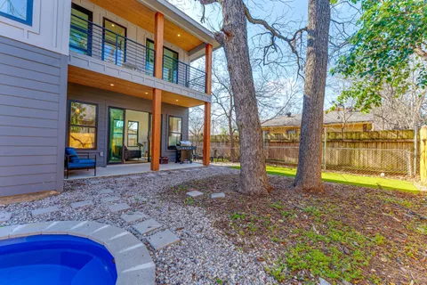 $599,000 | 910 Tillery Street, Unit B, Austin, TX 78702
