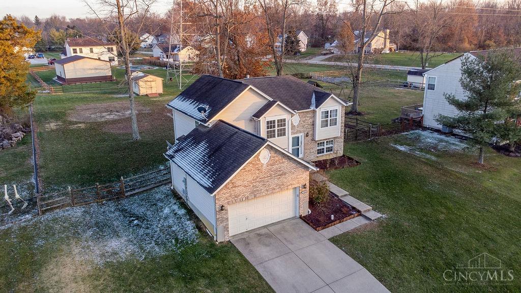 1228 Nottingham Road Amelia, OH 45102 - Photo 4 of 49 Gallery Image 4
