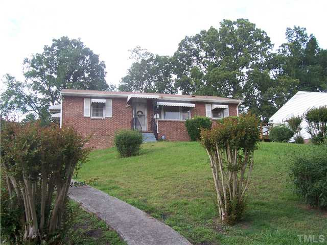 1107 Kitt Place Raleigh, NC 27610 - Photo 2 of 5 Exterior Front