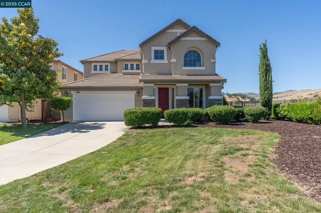 $569,950 | 9028 Tee Court, Patterson, CA 95363