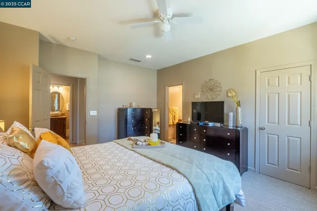 $569,950 | 9028 Tee Court, Patterson, CA 95363