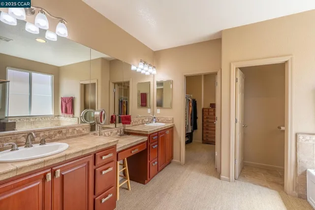 $569,950 | 9028 Tee Court, Patterson, CA 95363