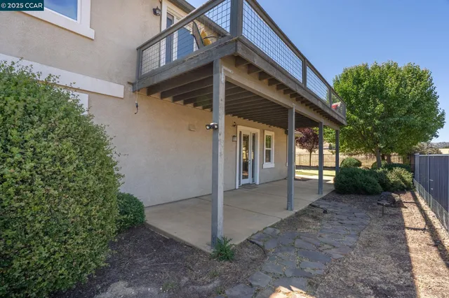 $569,950 | 9028 Tee Court, Patterson, CA 95363